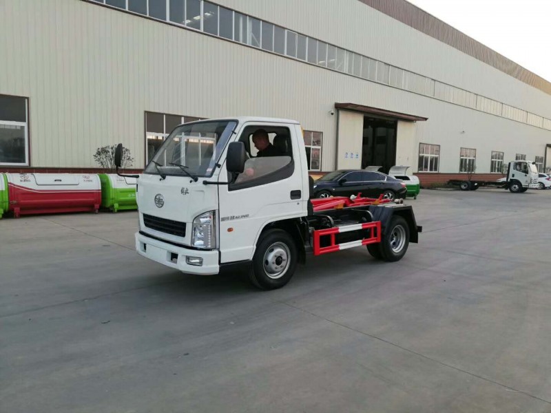 解放3-4方勾臂式垃圾车-3-4立方勾臂式垃圾车