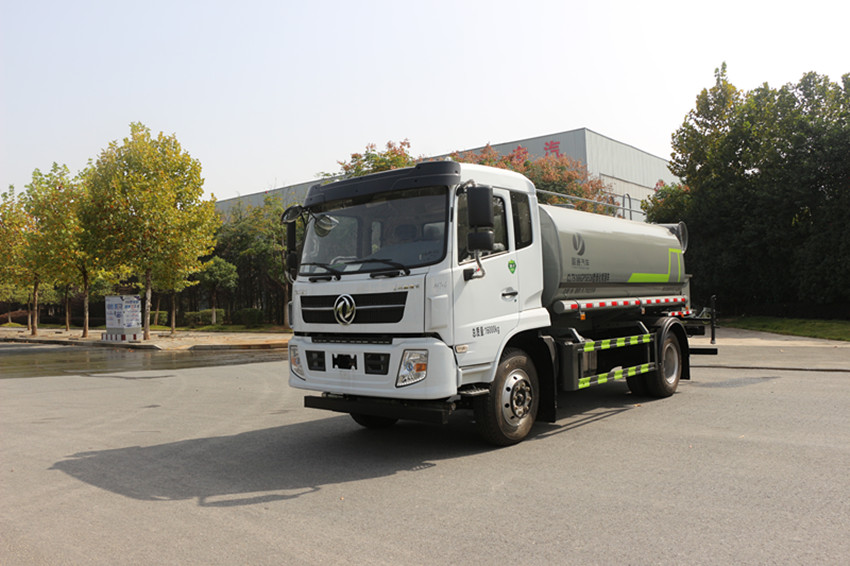 纵昂牌12吨抑尘洒水车价格-东风12吨洒水车价格-湖北盈通