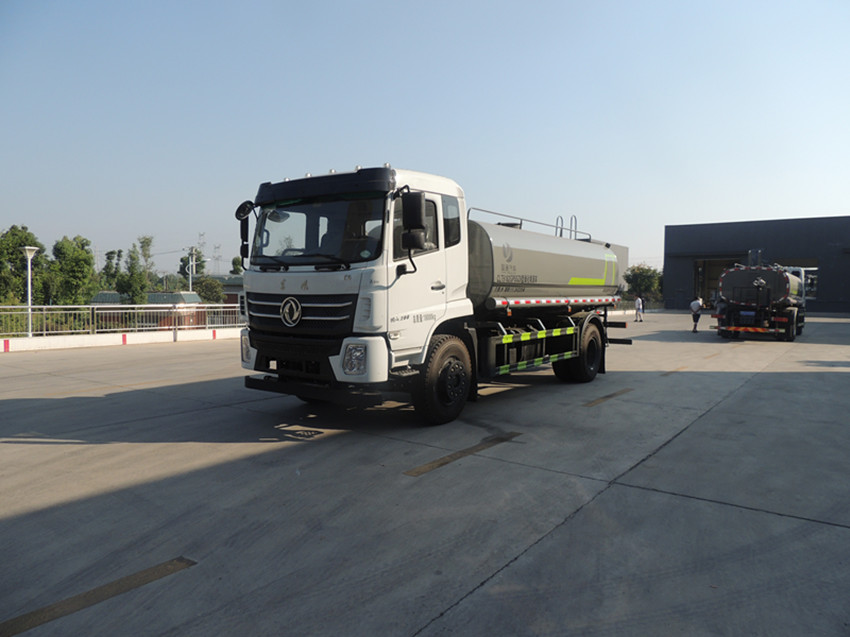 纵昂牌12吨洒水车价格-东风12吨洒水车价格-湖北盈通