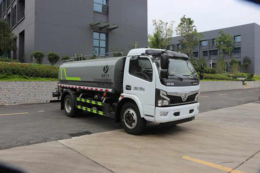 纵昂牌8吨洒水车-东风8吨洒水车价格-湖北盈通