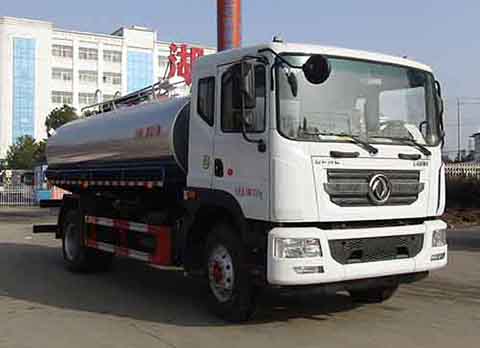 中汽力威牌HLW5180GXE6EQ型吸粪车
