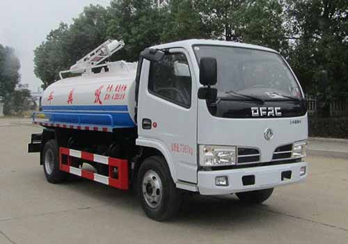 中汽力威牌HLW5072GXE6EQ型吸粪车