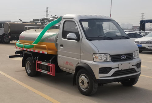 瑞力星牌RLQ5031GXESQ6型吸粪车